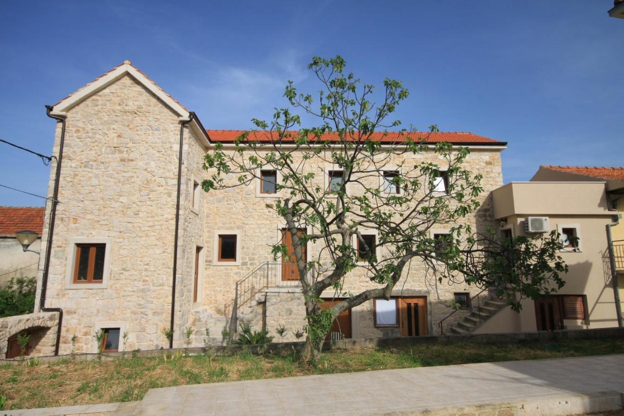 Apartments With A Parking Space Jelsa, Hvar - 8713 Jelsa  Eksteriør bilde