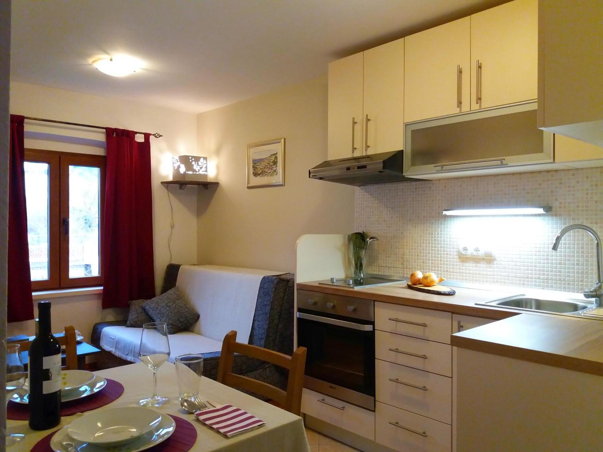 Apartments With A Parking Space Jelsa, Hvar - 8713 Jelsa  Rom bilde
