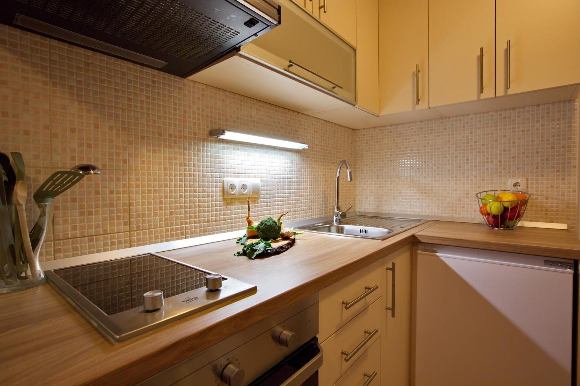 Apartments With A Parking Space Jelsa, Hvar - 8713 Jelsa  Rom bilde